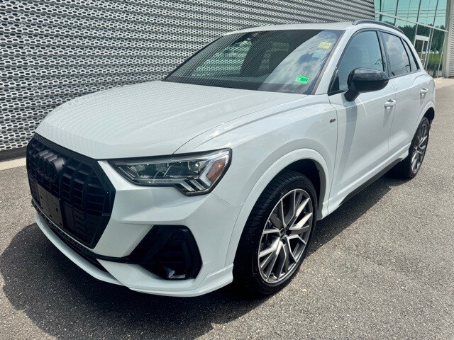 Vehicle image 1 of 16