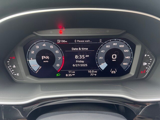 Vehicle image 13 of 16