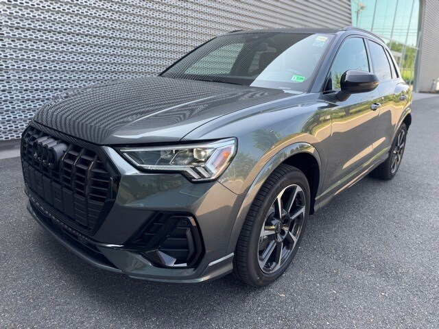 Vehicle image 1 of 17