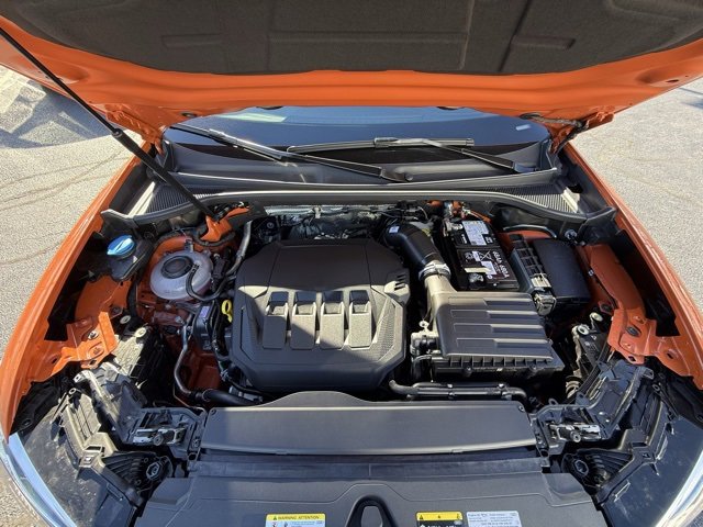 Vehicle image 16 of 26
