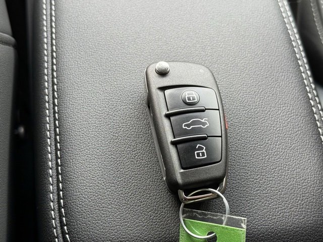 Vehicle image 25 of 25