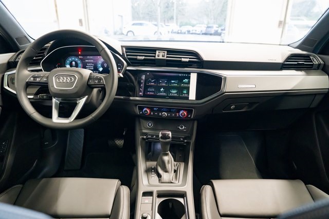 2025 Audi Q3 S Line Premium Image 14 of 30