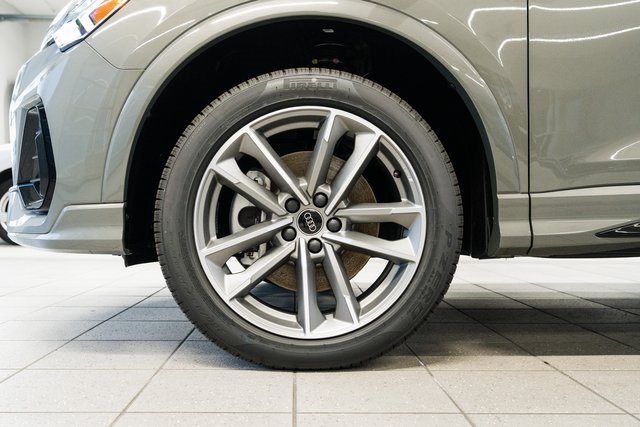 2025 Audi Q3 S Line Premium Image 7 of 30