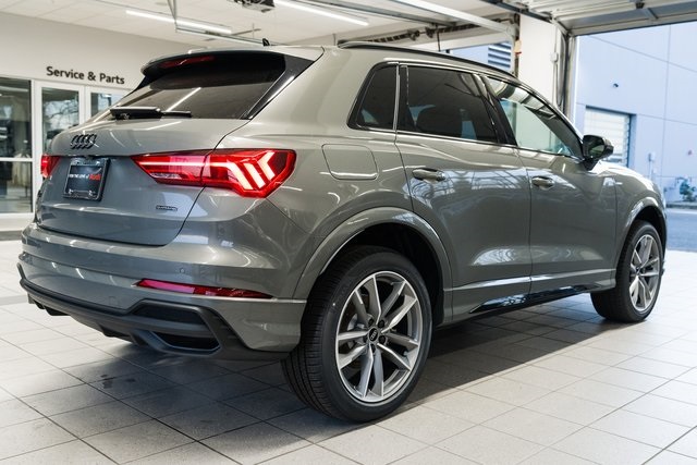 2025 Audi Q3 S Line Premium Image 4 of 30