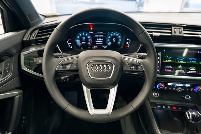 2025 Audi Q3 S Line Premium Image 29 of 30