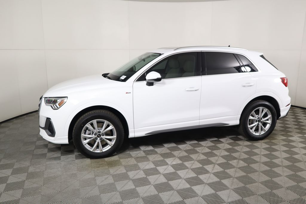 Vehicle image 1 of 34