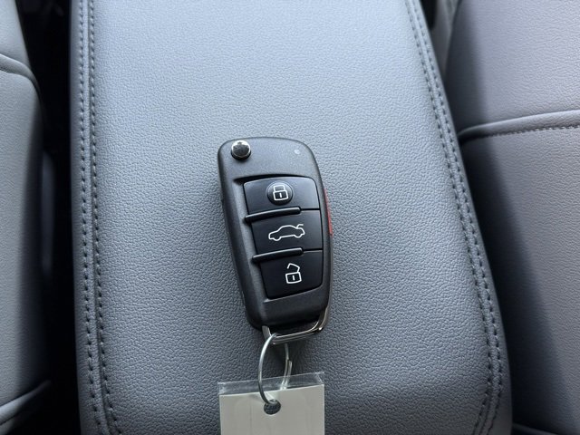 Vehicle image 23 of 23