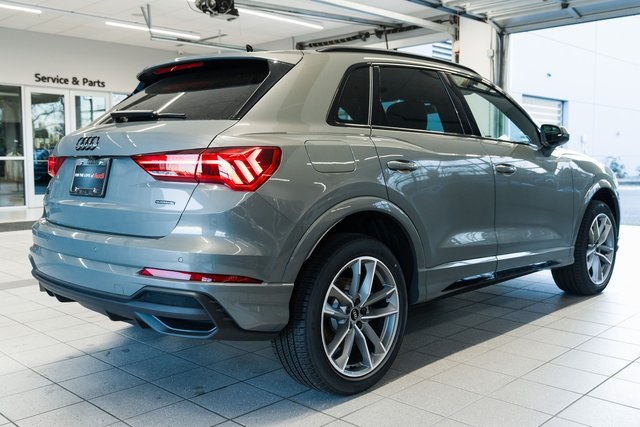 2025 Audi Q3 S Line Premium Image 4 of 30