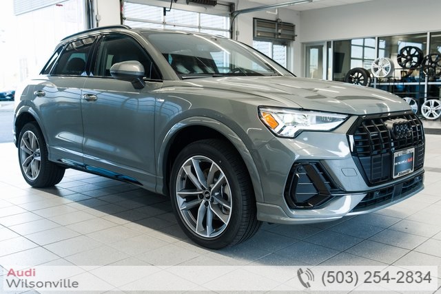 2025 Audi Q3 S Line Premium Image 3 of 30