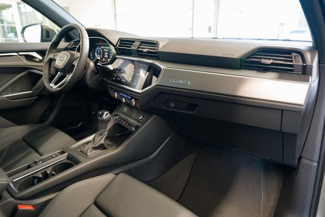 2025 Audi Q3 S Line Premium Image 14 of 30
