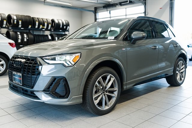 2025 Audi Q3 S Line Premium Image 1 of 30
