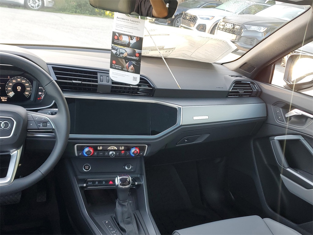 2025 Audi Q3 S Line Premium Image 16 of 31
