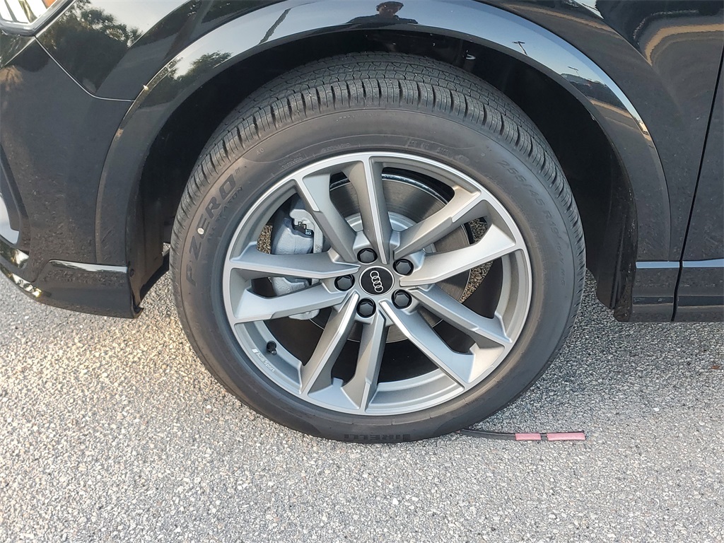 2025 Audi Q3 S Line Premium Image 10 of 31