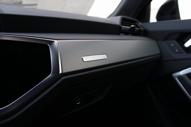 2025 Audi Q3 S Line Premium Image 31 of 32