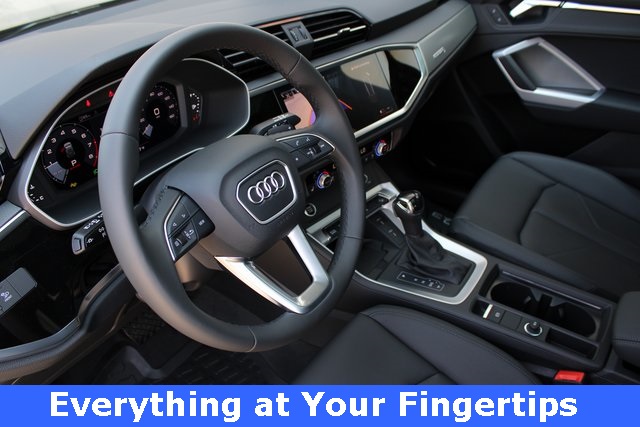 2025 Audi Q3 S Line Premium Image 15 of 32