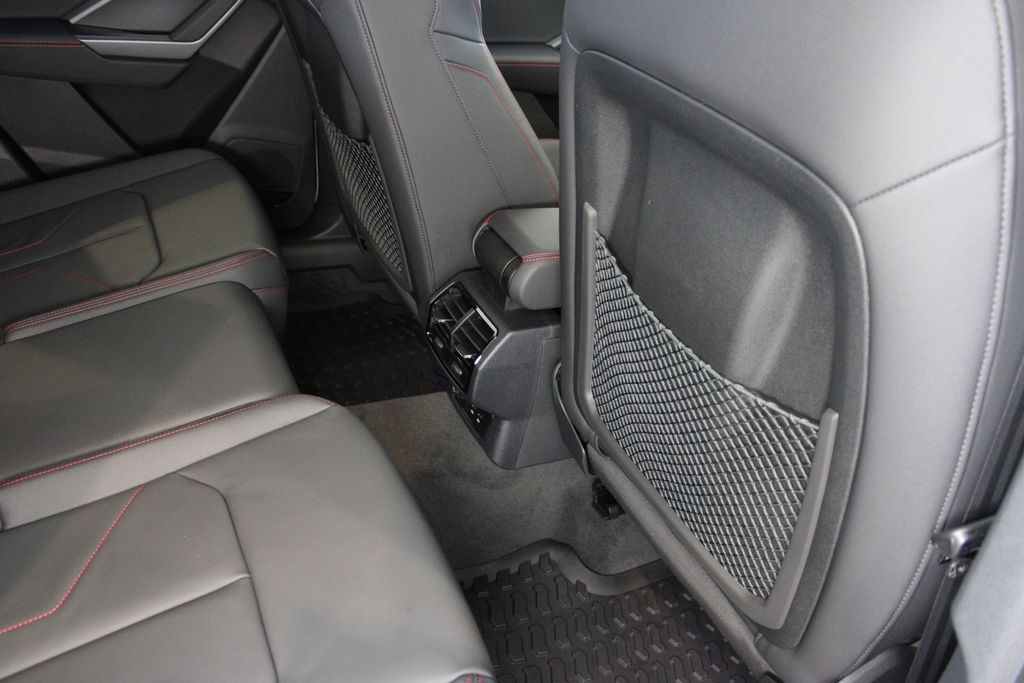 Vehicle image 43 of 55