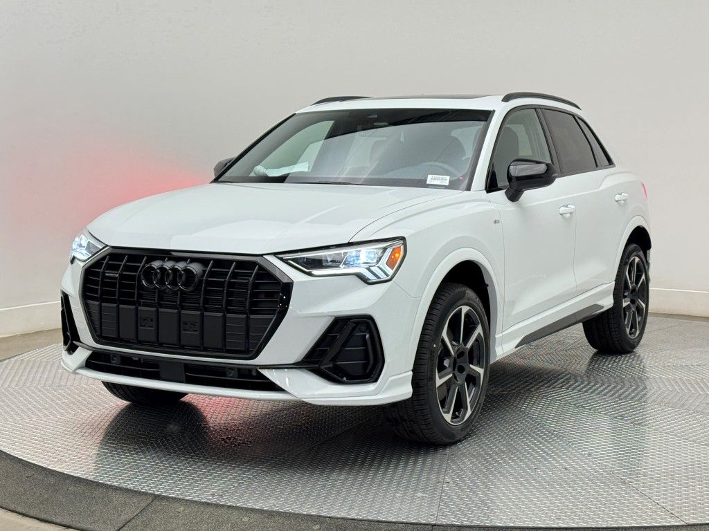 Vehicle image 7 of 42