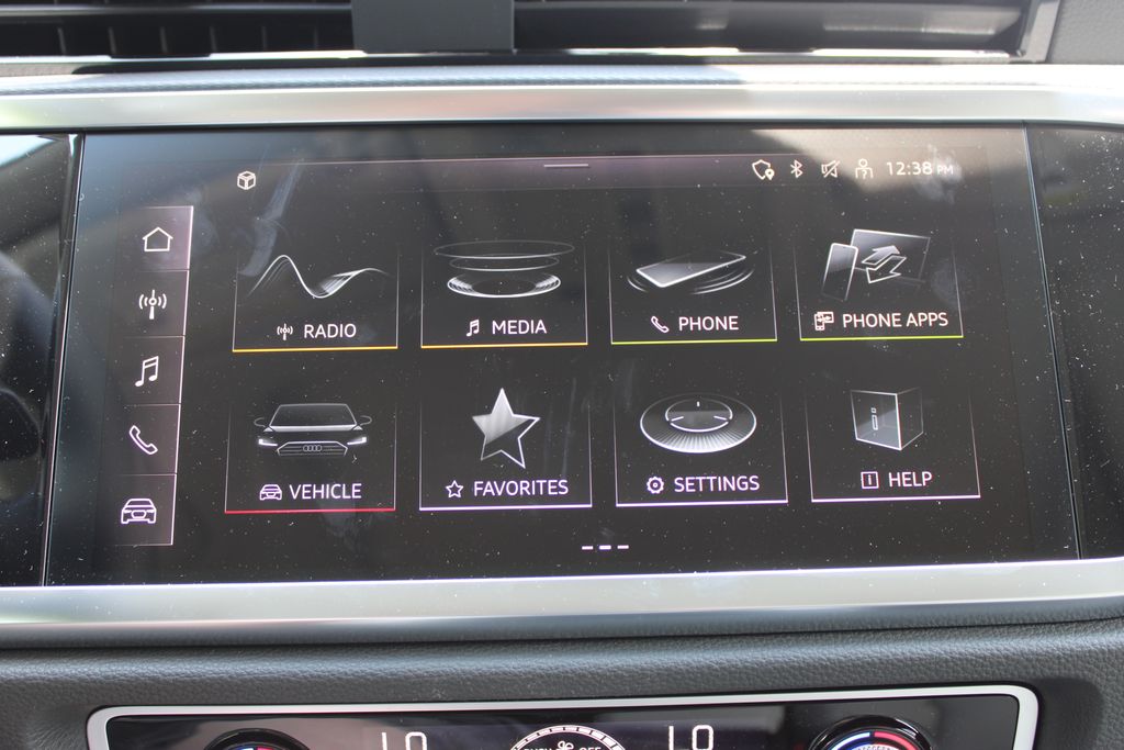 Vehicle image 33 of 54