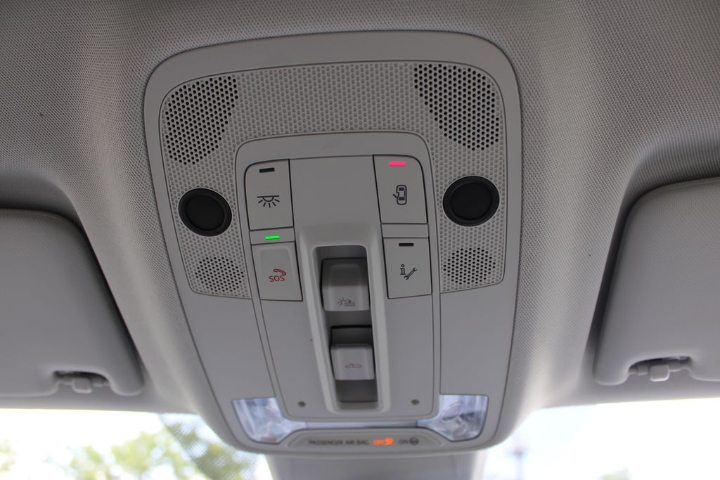Vehicle image 49 of 54