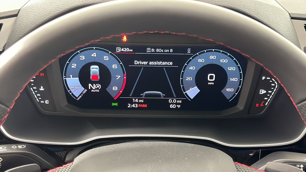 Vehicle image 14 of 41