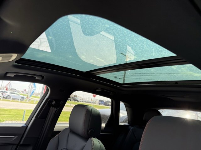 Vehicle image 11 of 29