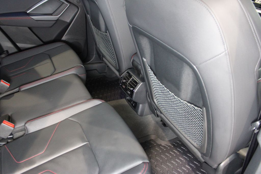 Vehicle image 44 of 54