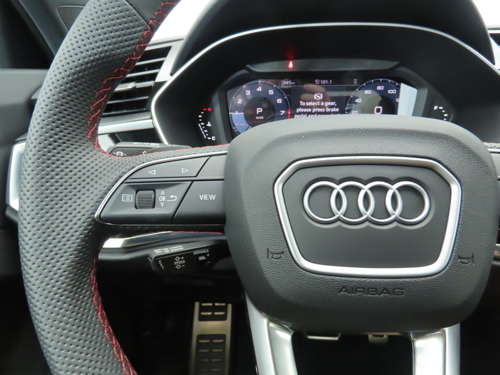 Vehicle image 12 of 33