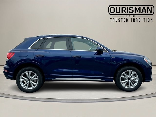 Vehicle image 2 of 30
