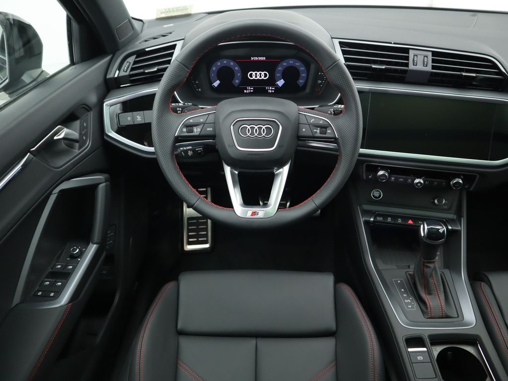 Vehicle image 12 of 35