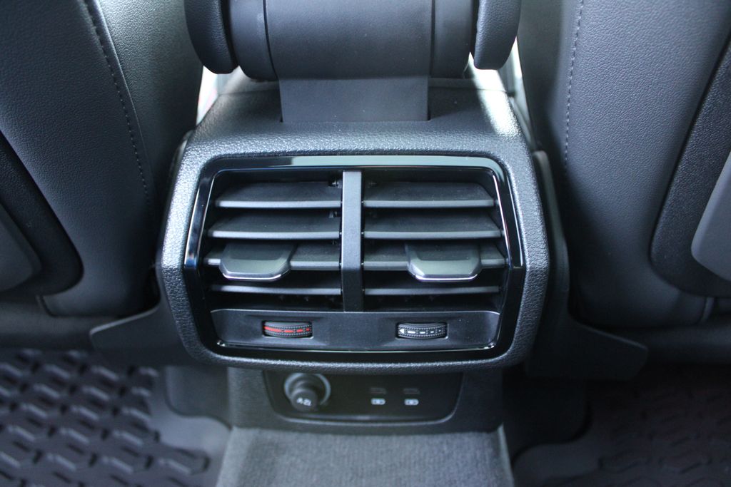 Vehicle image 37 of 55