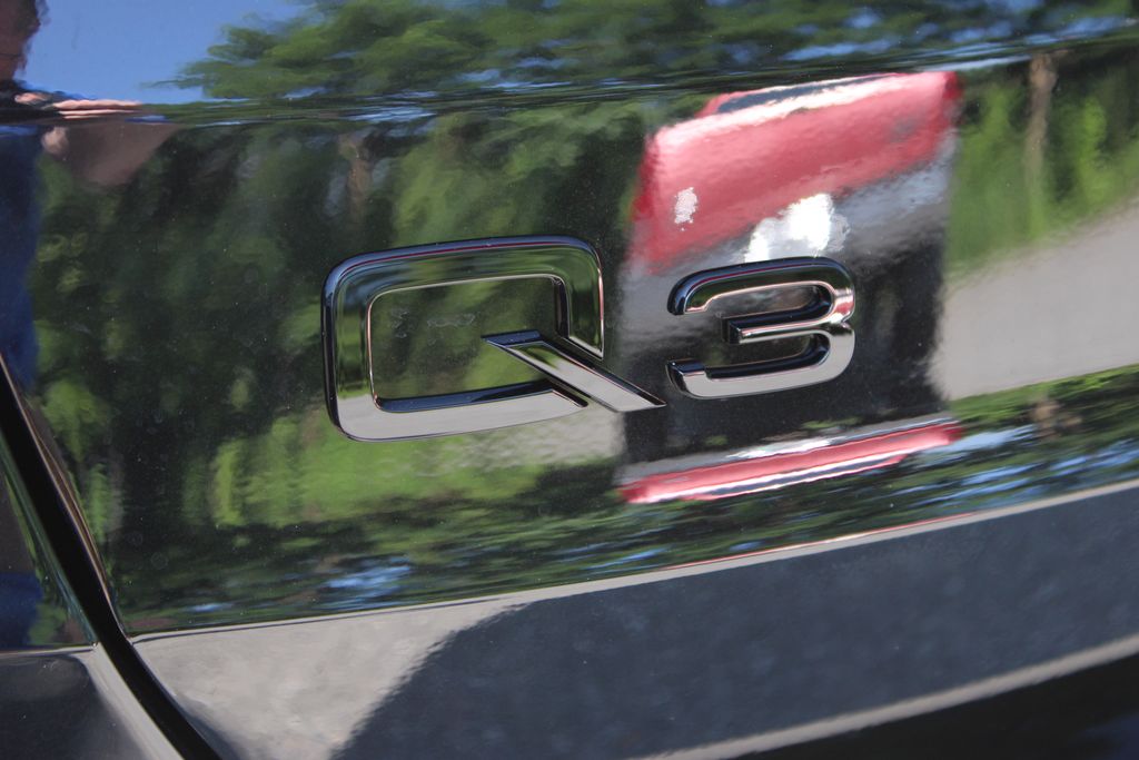 Vehicle image 50 of 55