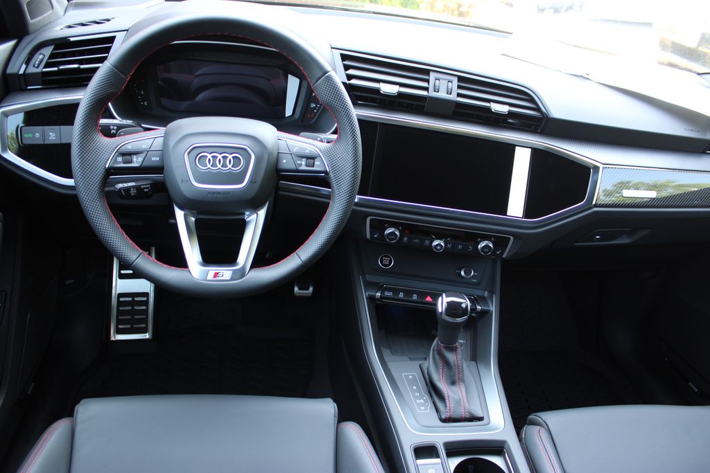 Vehicle image 24 of 55