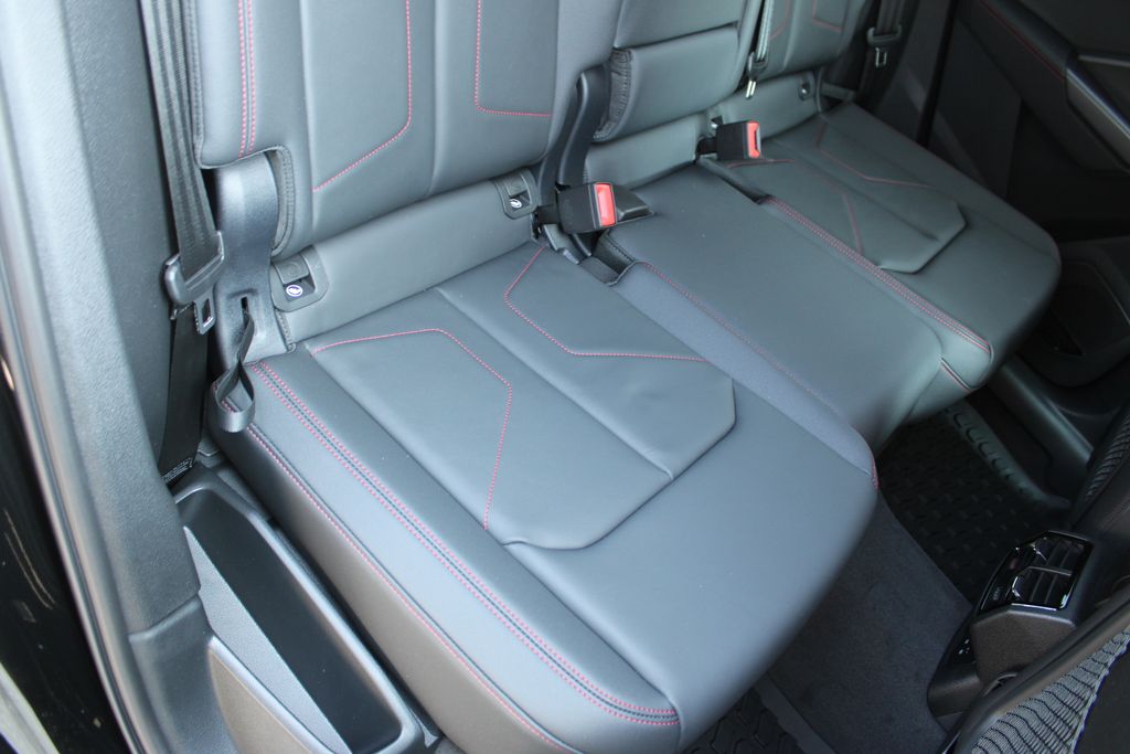 Vehicle image 19 of 55