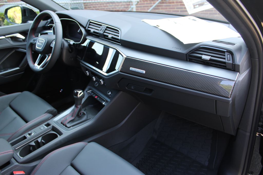 Vehicle image 23 of 55