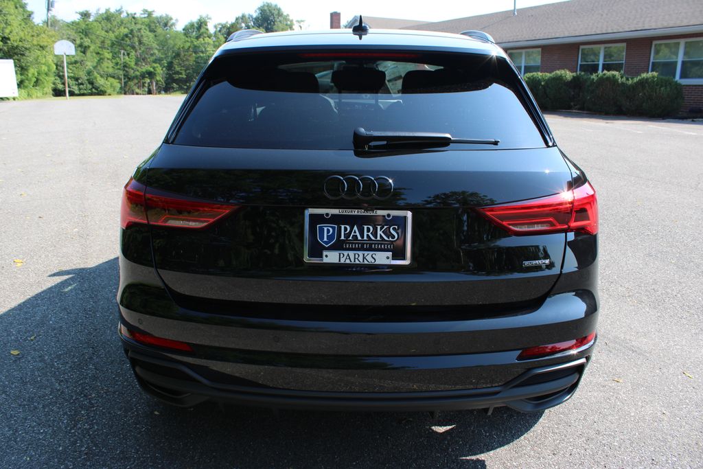Vehicle image 49 of 55