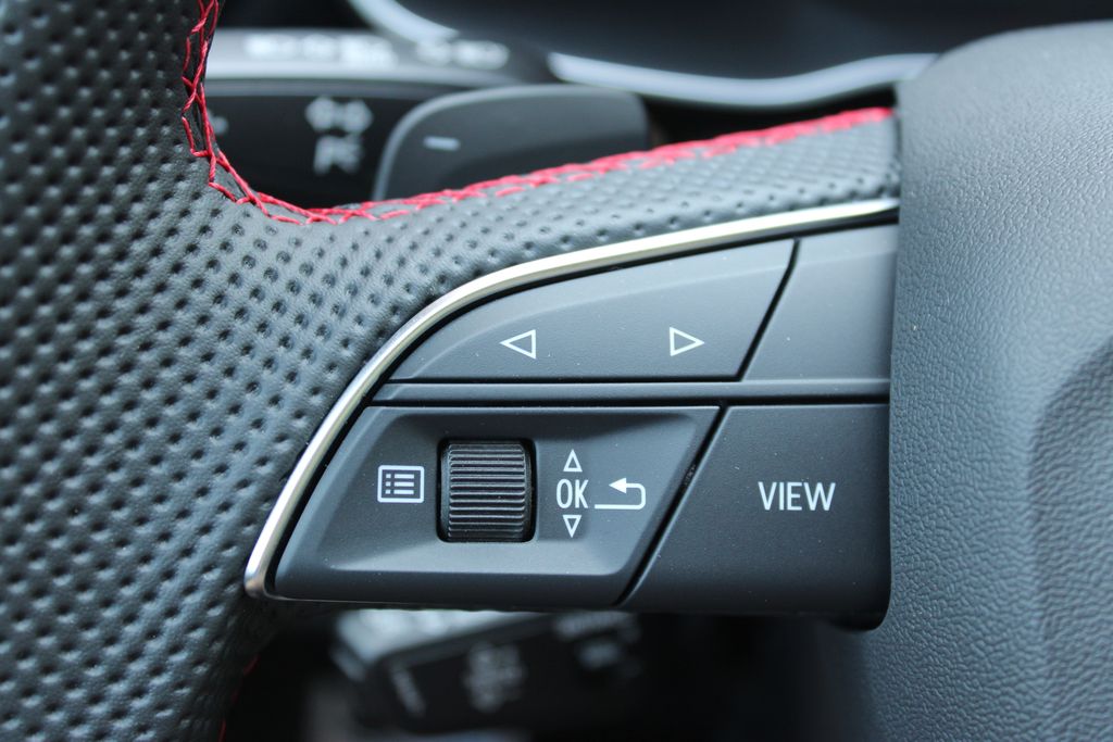 Vehicle image 39 of 55