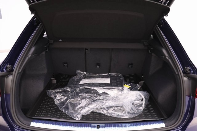 2025 Audi Q3 S Line Premium Image 7 of 17