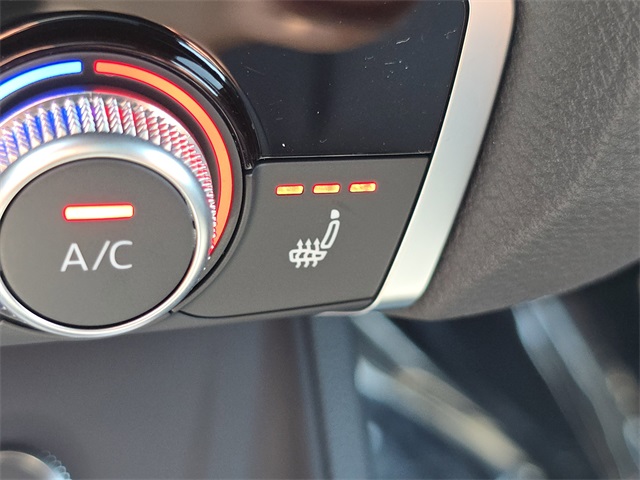 Vehicle image 27 of 27