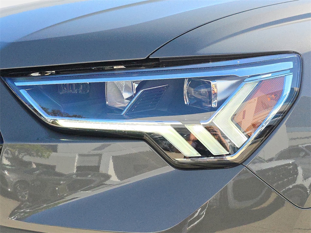 2025 Audi Q3 S Line Premium Image 32 of 36