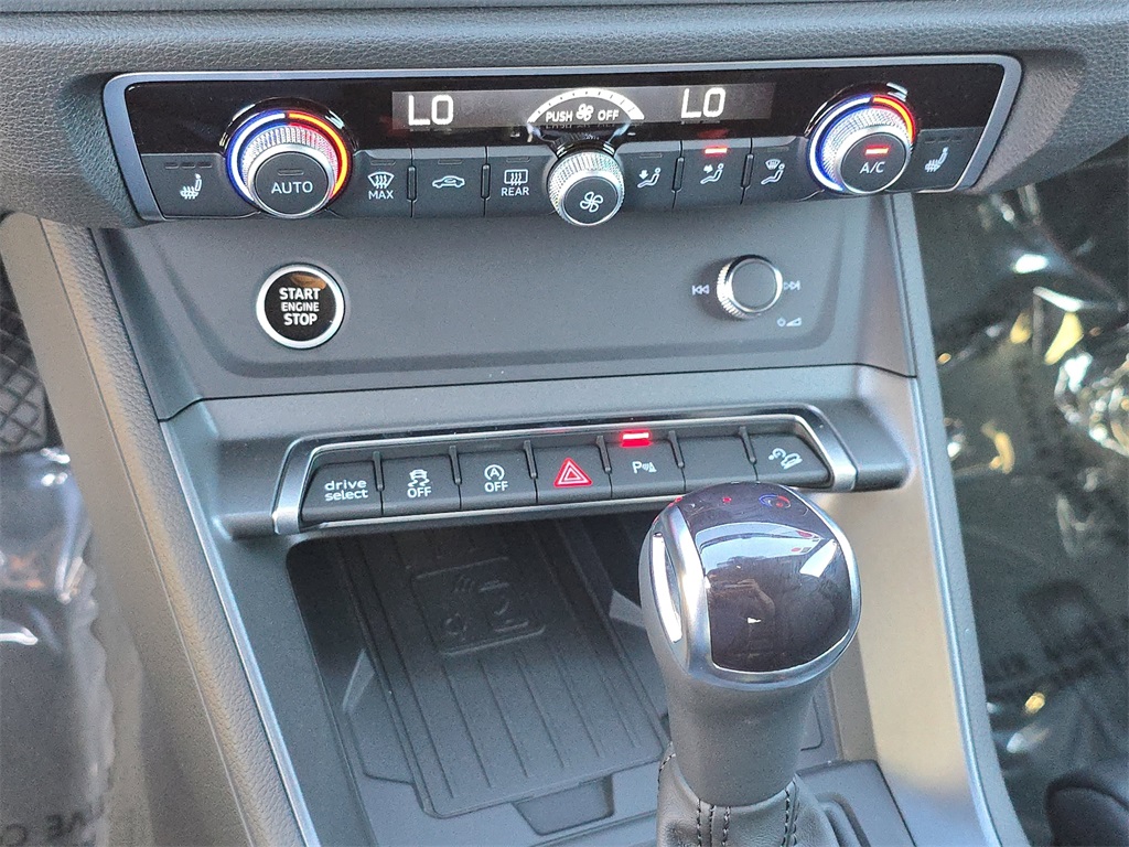 2025 Audi Q3 S Line Premium Image 34 of 36