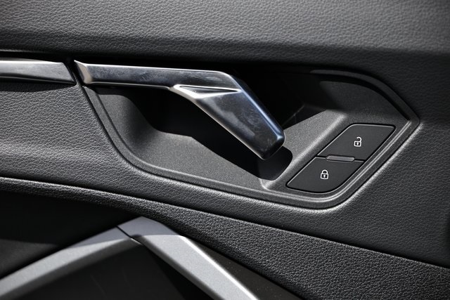 2025 Audi Q3 S Line Premium Image 32 of 41