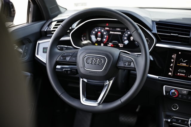 2025 Audi Q3 S Line Premium Image 18 of 41