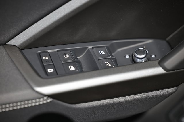 2025 Audi Q3 S Line Premium Image 28 of 41