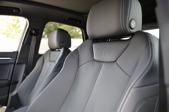 2025 Audi Q3 S Line Premium Image 12 of 41