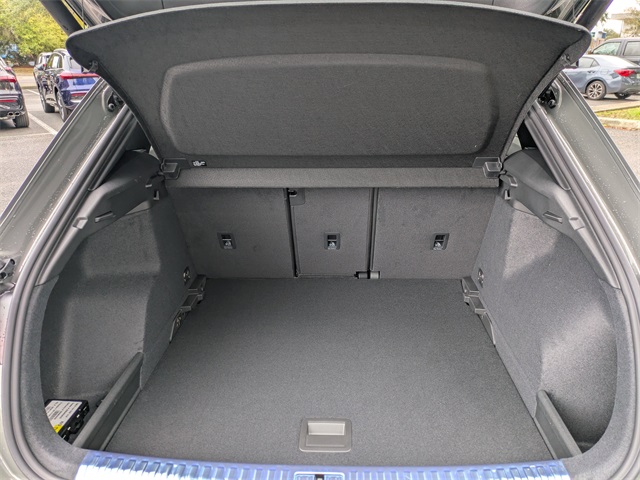 2025 Audi Q3 S Line Premium Image 9 of 28