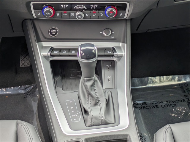 2025 Audi Q3 S Line Premium Image 17 of 28