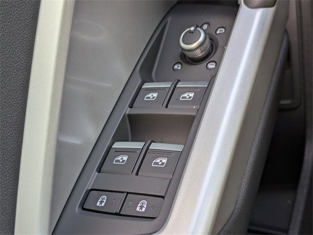 2025 Audi Q3 S Line Premium Image 21 of 28