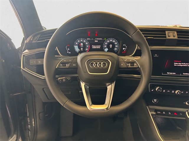 Vehicle image 15 of 15
