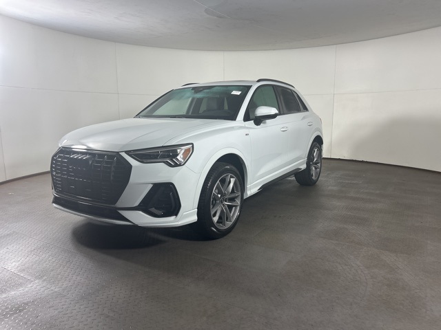 Vehicle image 1 of 22
