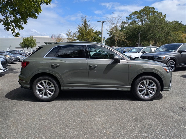 2025 Audi Q3 S Line Premium Image 4 of 28